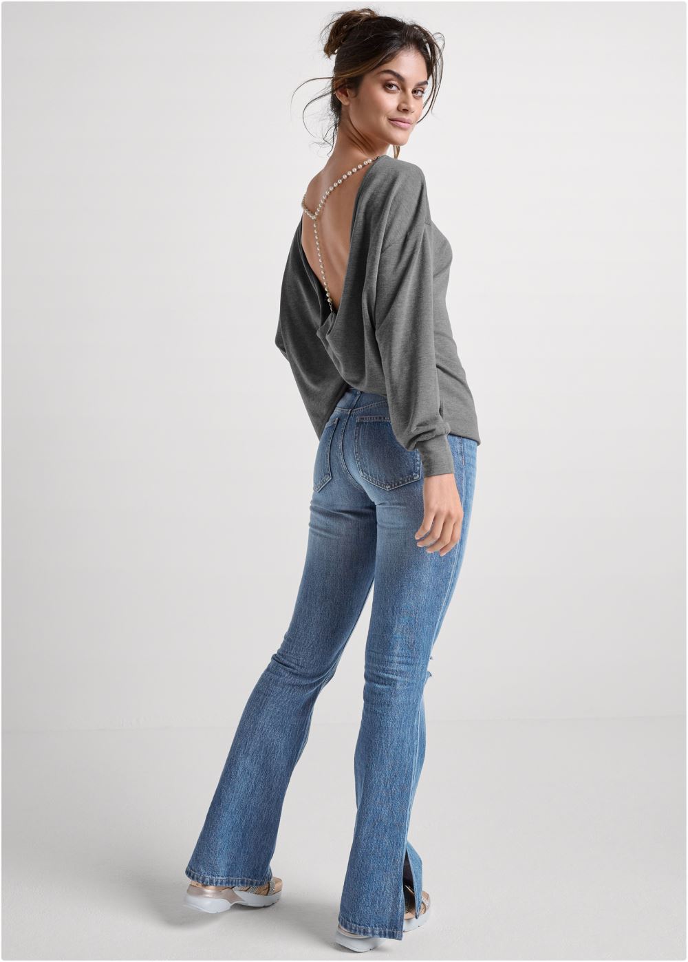 Venus Drop-Back Pearl Sweatshirt in Heather Grey