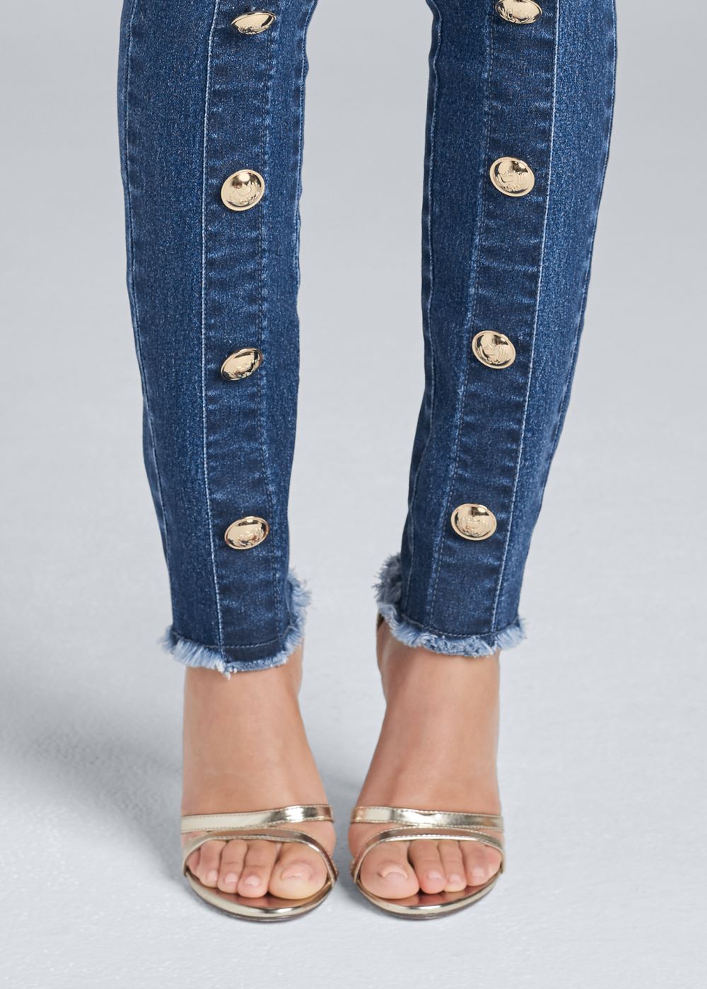 Venus Button Detail Skinny Jeans in Medium Wash