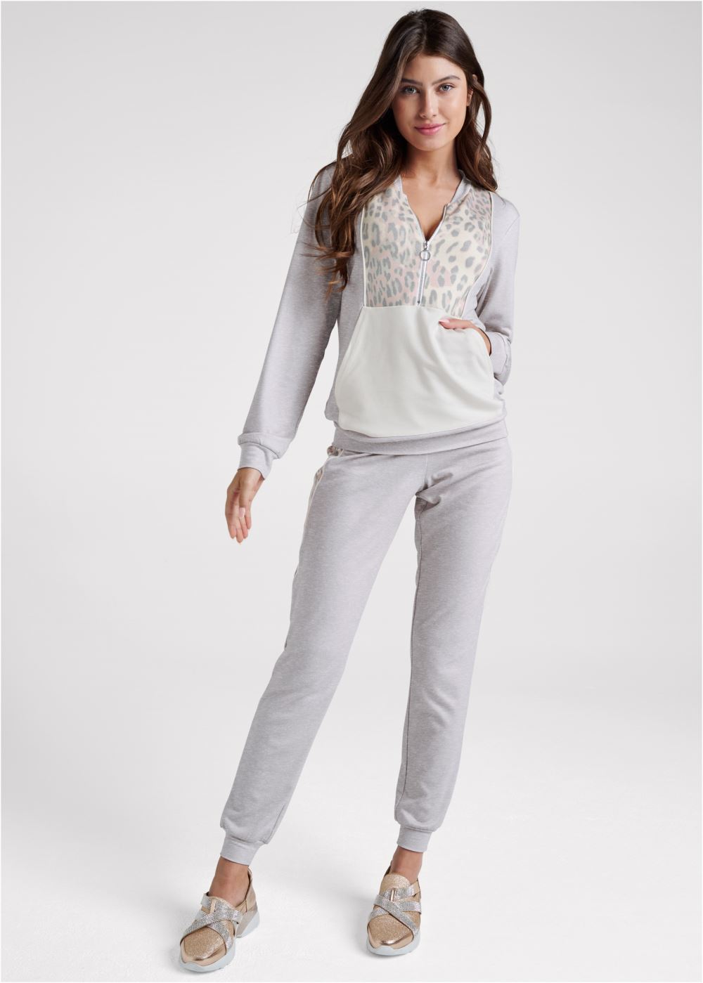 Venus Cozy Leopard Print Pant Set in Grey Multi