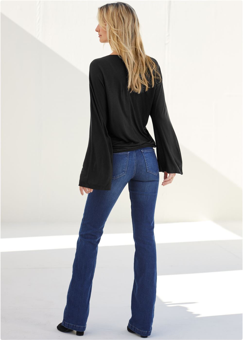 Venus Banded Hem Top in Black