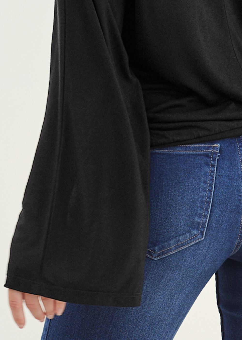 Venus Banded Hem Top in Black