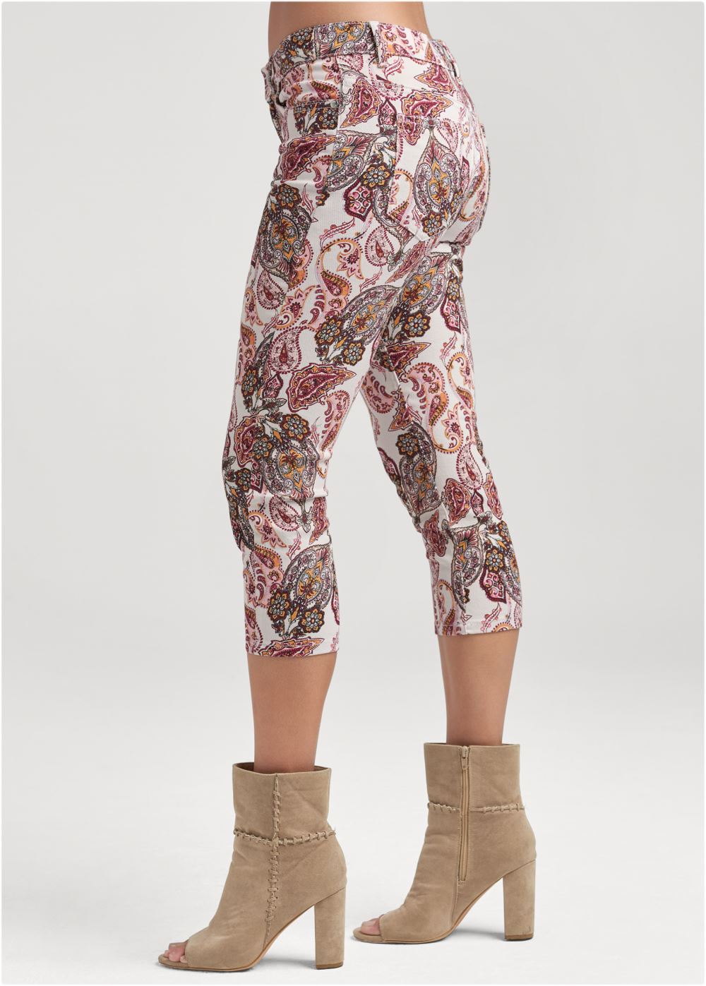 Venus Capri Jeans in Blush Multi