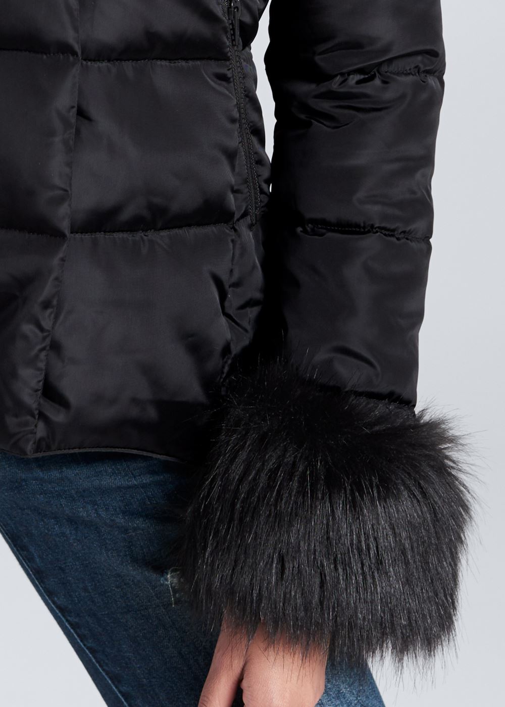 Venus Faux-Fur Trim Puffer Coat in Black