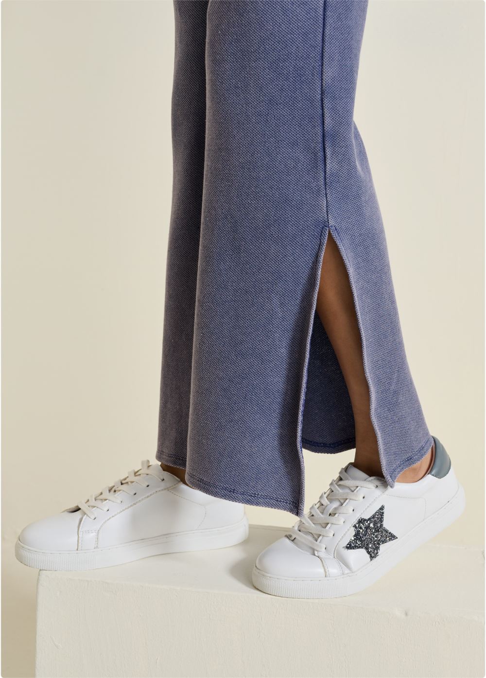 Venus Washed Slit Flare Leg Pants in Dark Blue