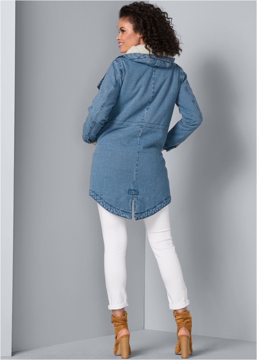 Venus Sherpa Lined Denim Coat in Light Wash