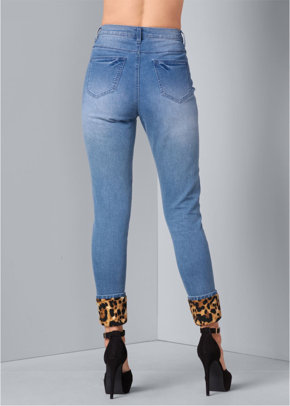 Venus Leopard Cuffed Jeans in Light Wash