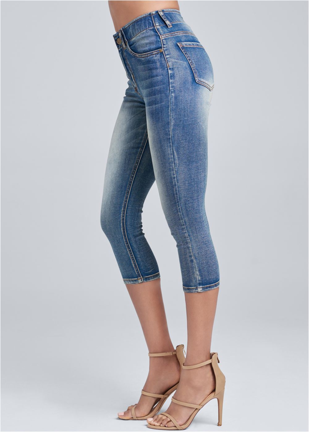 Venus Elastic Waistband Jean Capris in Medium Wash