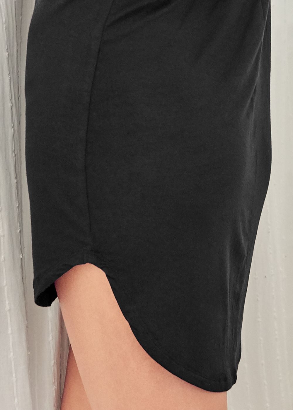 Venus Black Multi Graphic sleepshirt