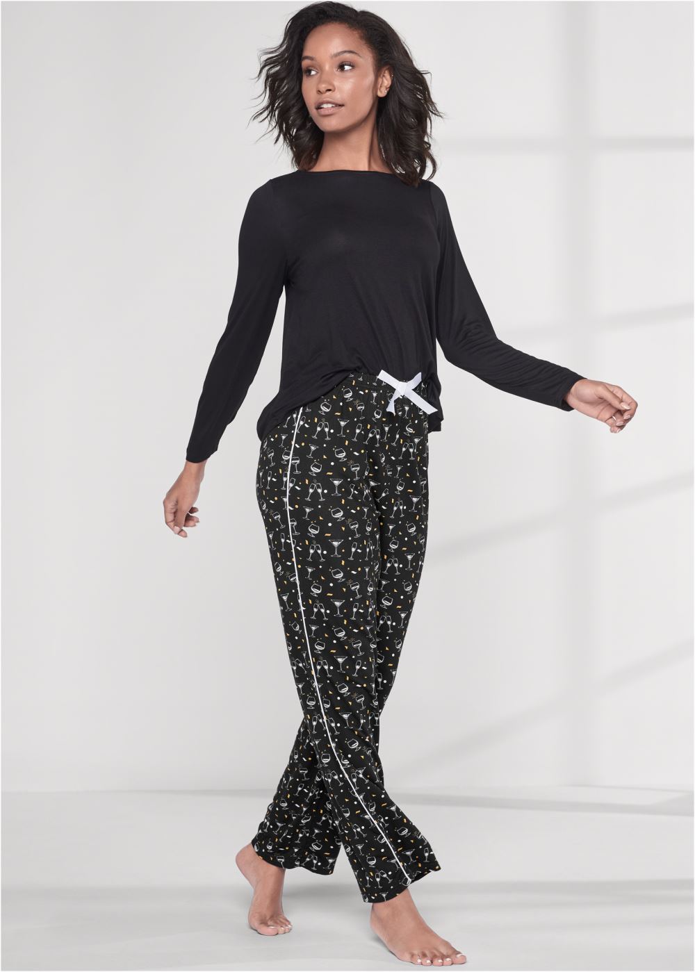 Venus Black LONG SLEEVE SLEEP SHIRT