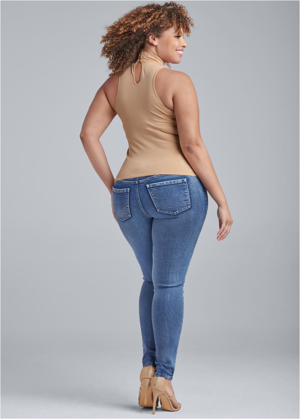 Venus Plus Size Mock-Neck Seamless Top