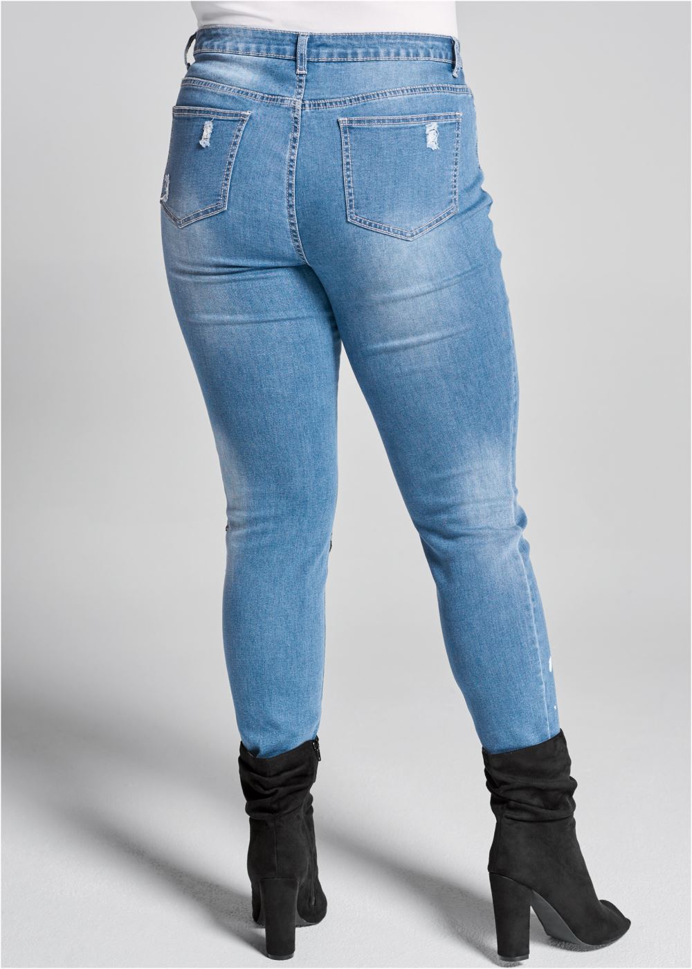 Venus Plus Size Floral Applique Skinny Jeans in Medium Wash