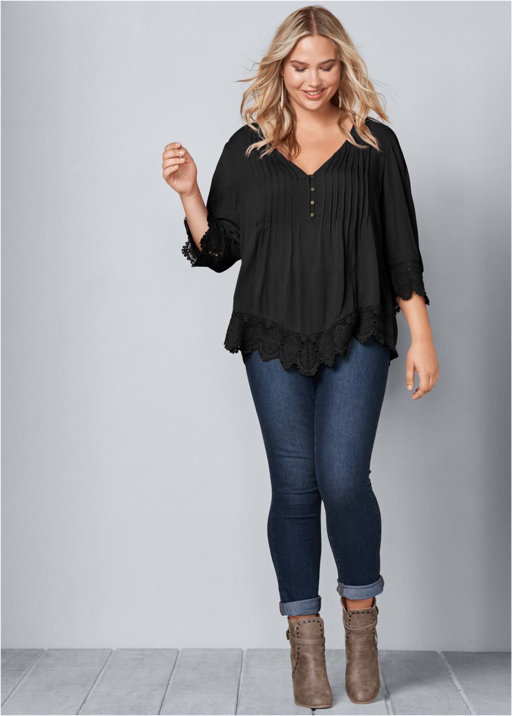 Venus Plus Size Lace Detail Button-Up Top