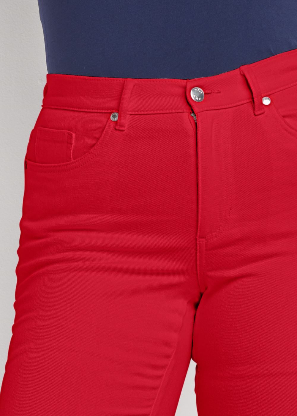 Venus Red JEAN BERMUDA SHORTS