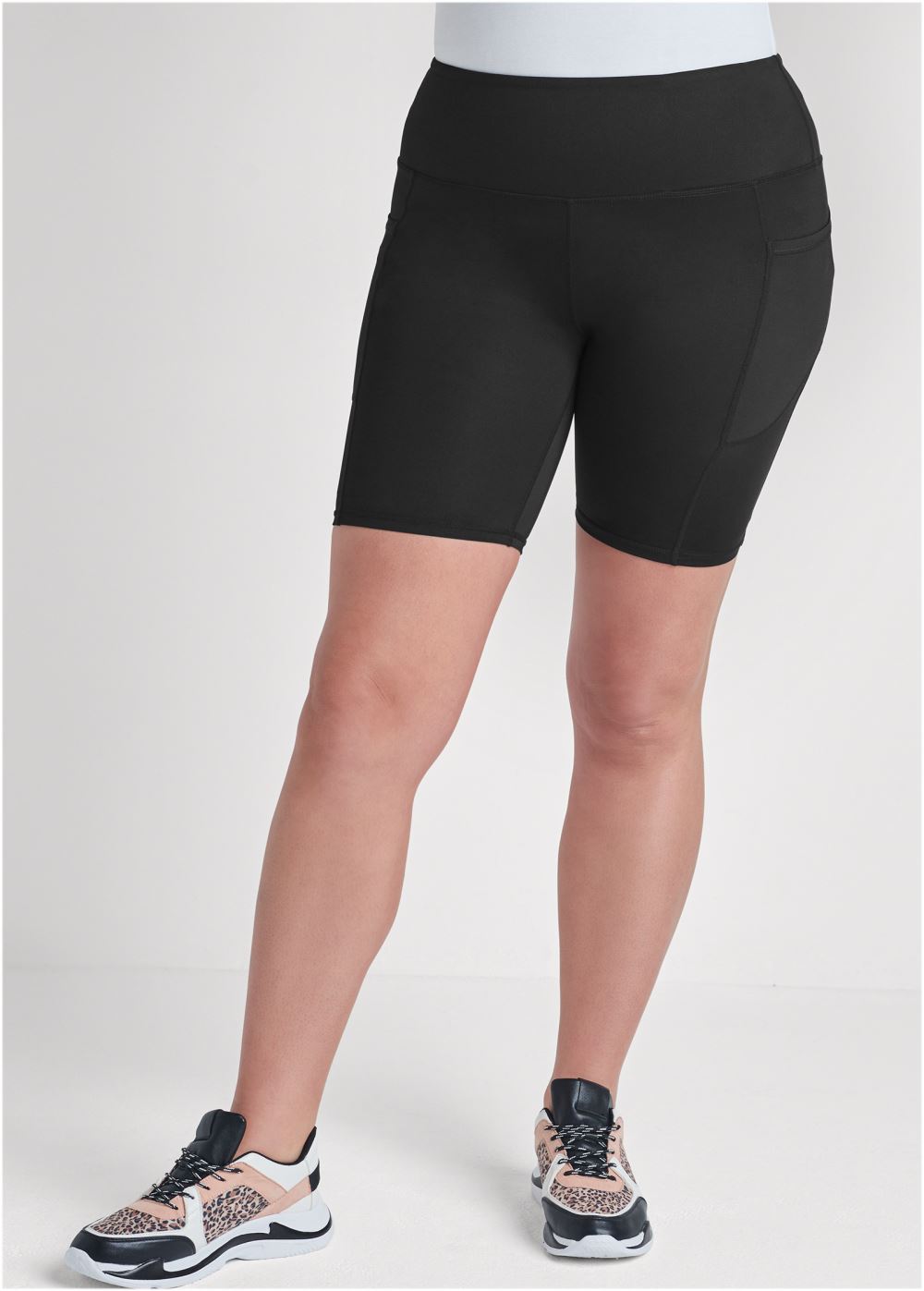 Venus Black High-Rise Pocket Bike Shorts