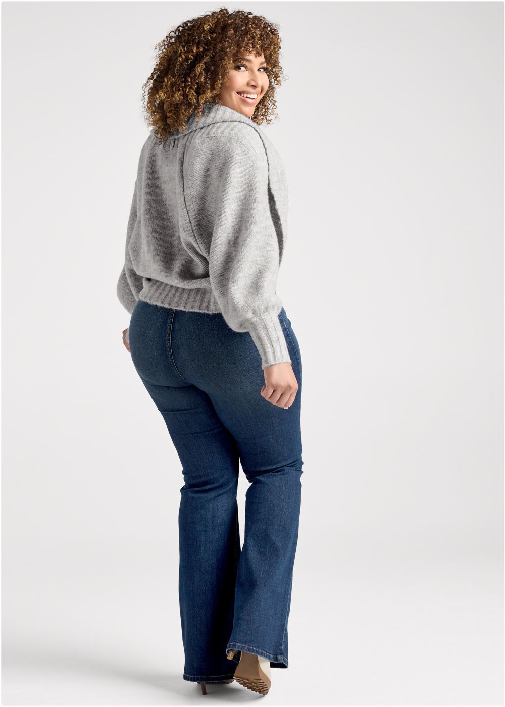 Venus Plus Size Ribbed Knit Shrug in Heather Grey