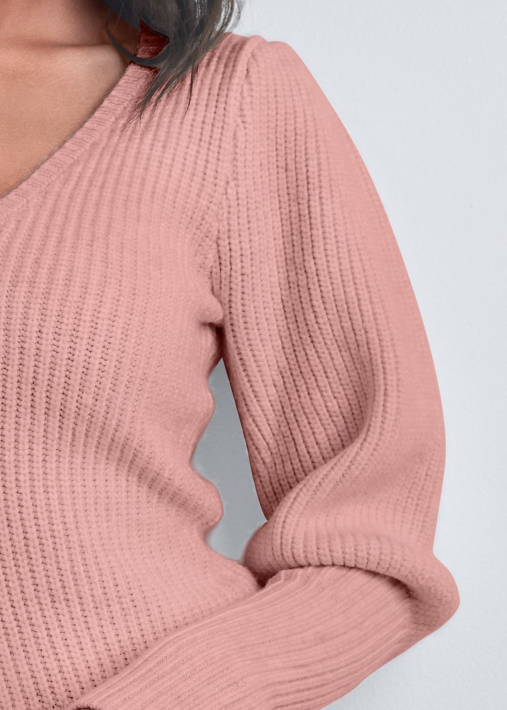 Venus Plus Size Ribbed V-Neck Sweater in Dusty Pink
