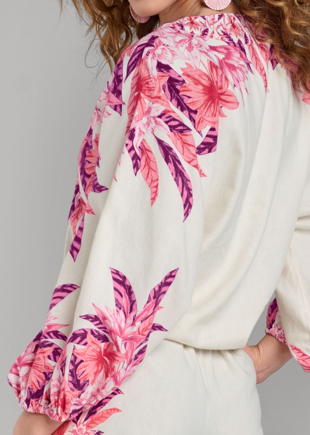 Venus Plus Size Strawberry Floral Print Top