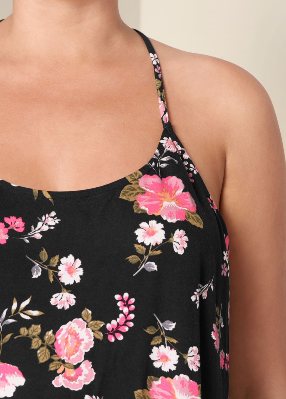 Venus Plus Size Back Detail Printed Tank