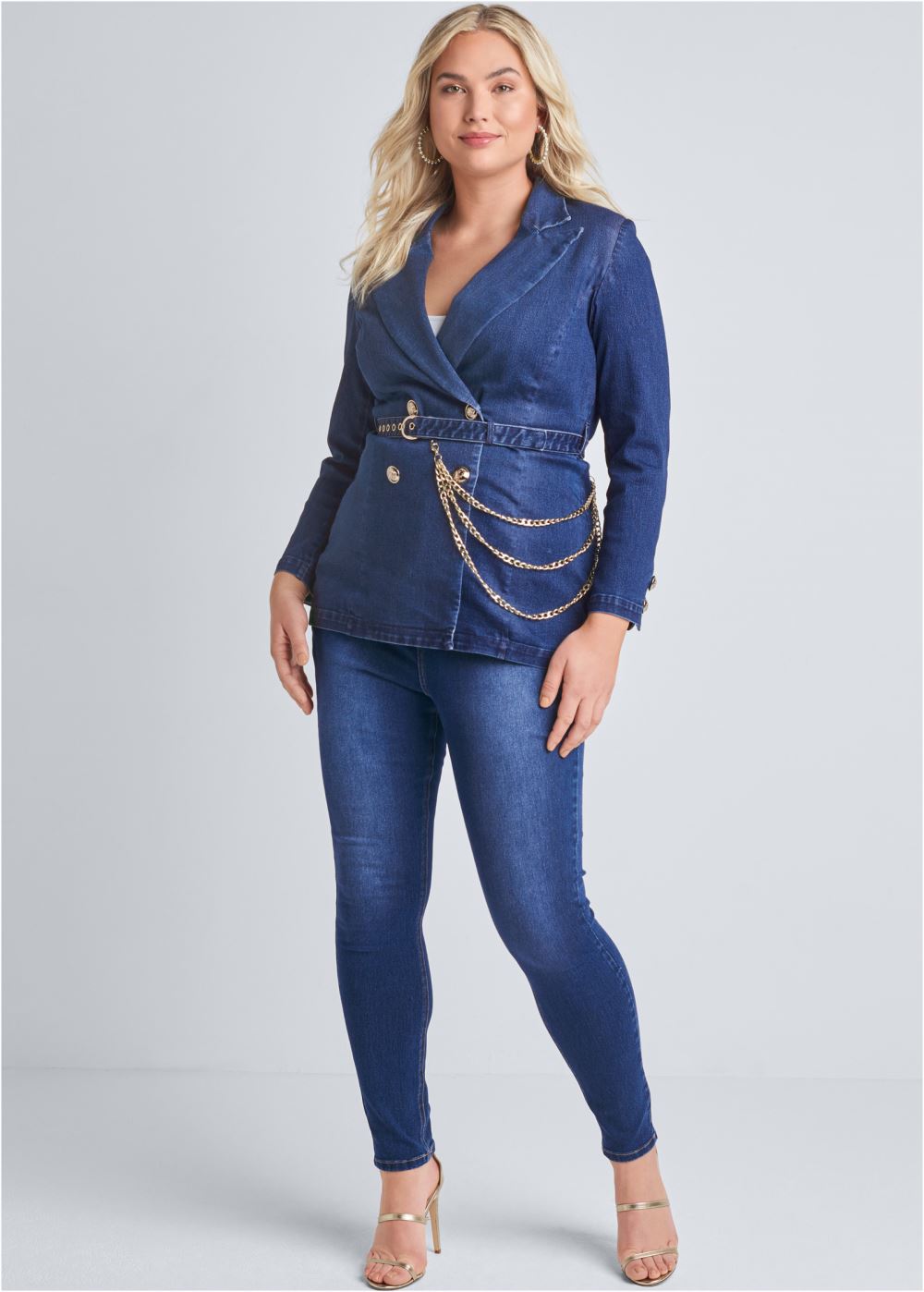 Venus Chain Detail Jean Jacket in Medium Wash