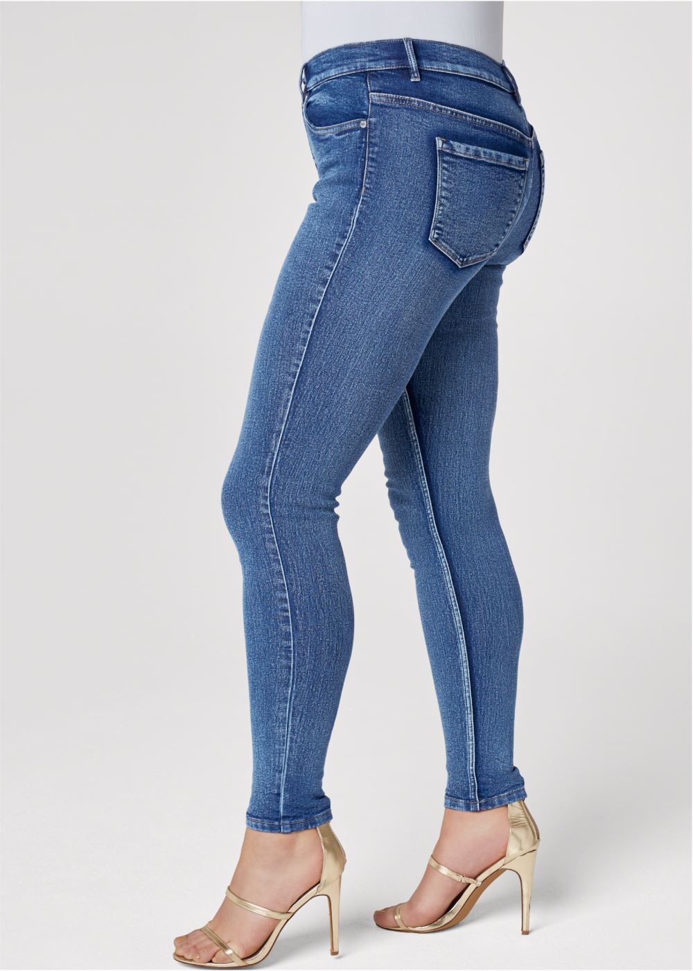 Venus Plus Size Slim Jeans in Medium Wash
