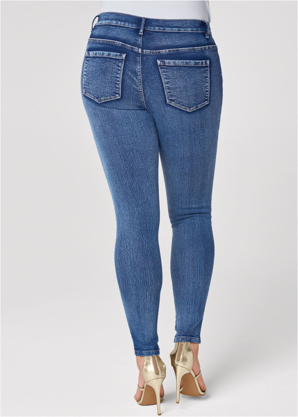 Venus Plus Size Slim Jeans in Medium Wash