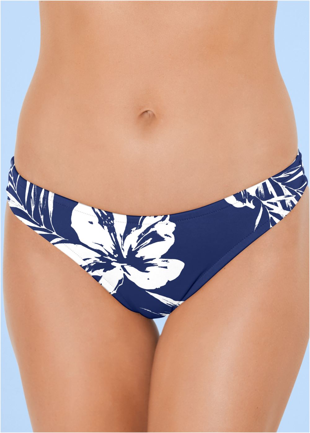 Venus Classic Scoop Front Bottom  Bikini
