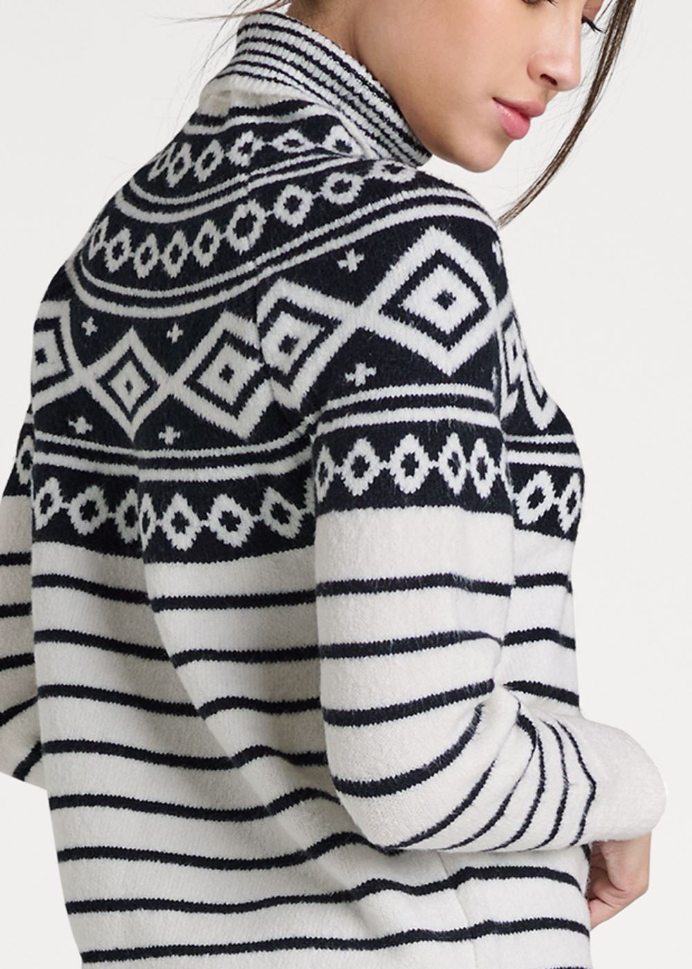 Venus Plus Size Fair Isle Turtleneck Sweater in White & Black