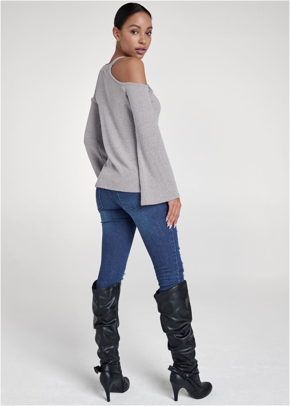 Venus Plus Size Pearl Trim Bell Sleeve Top