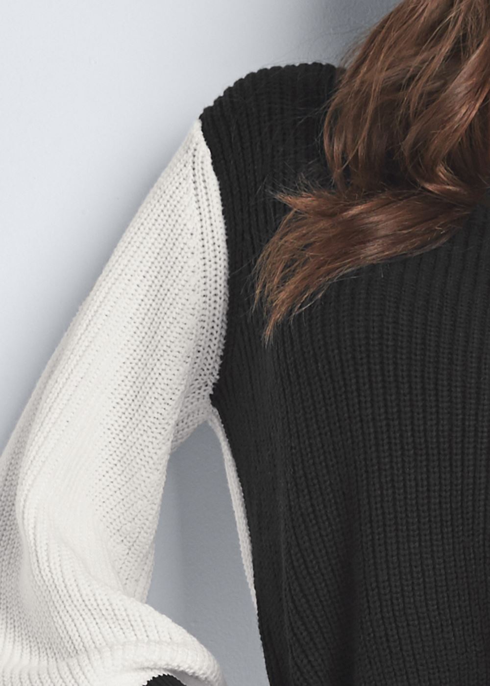 Venus Plus Size Twist V-Back Sweater in Off White & Black