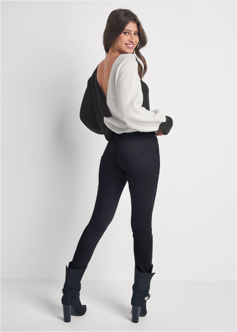 Venus Plus Size Twist V-Back Sweater in Off White & Black