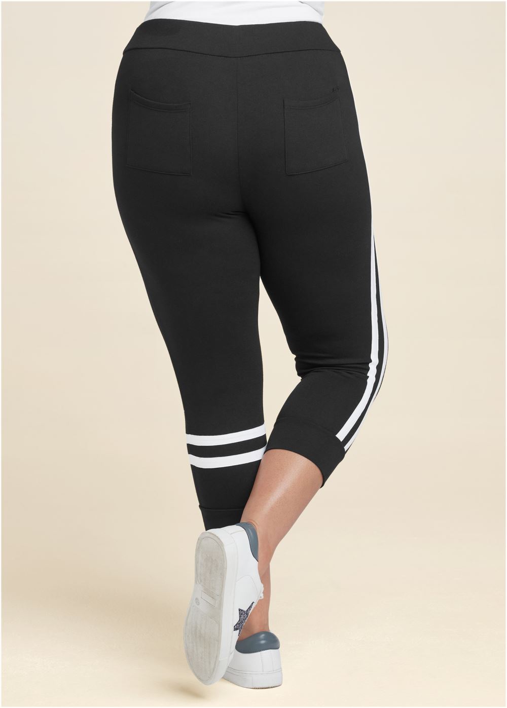 Venus Plus Size Stripe Detail Lounge Capris in Black & White