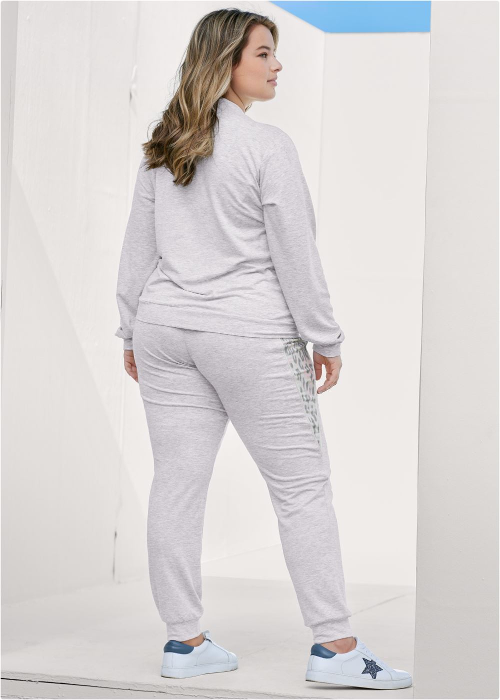 Venus Plus Size Cozy Leopard Print Pant Set in Grey Multi