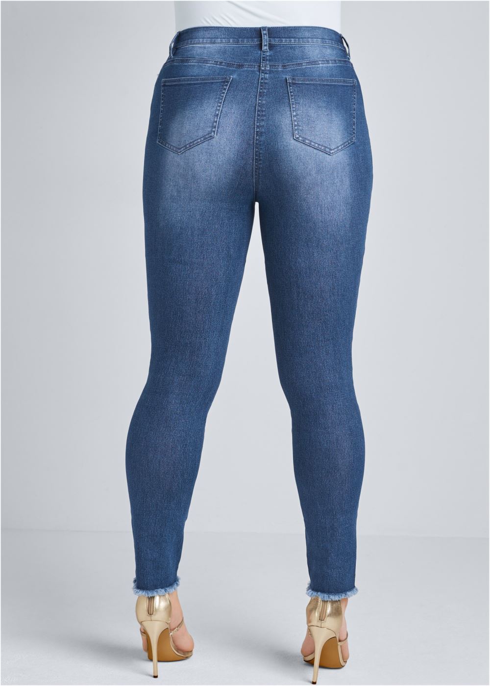 Venus Plus Size Button Detail Skinny Jeans in Medium Wash