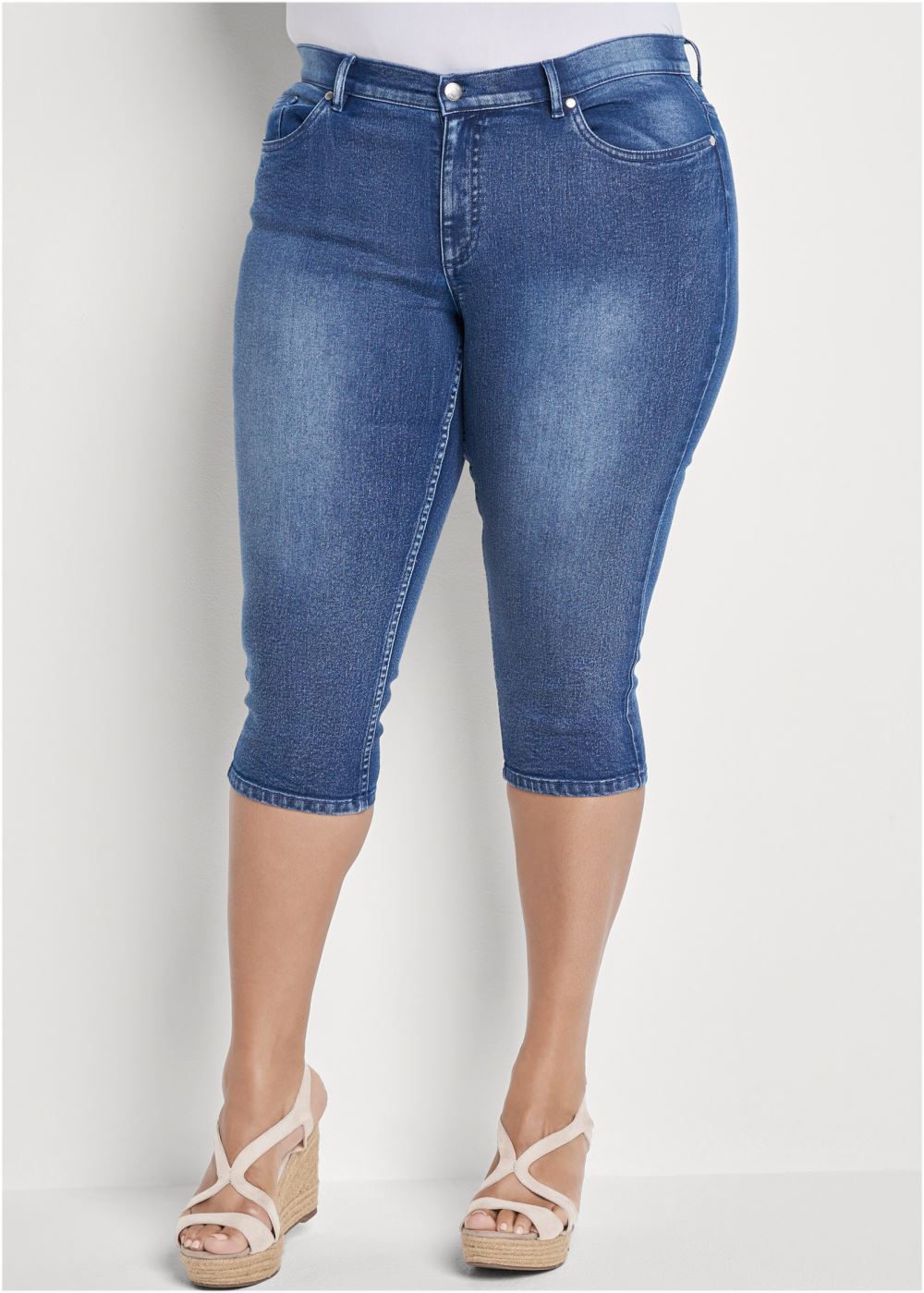 Venus Plus Size Capri Jeans in Medium Wash