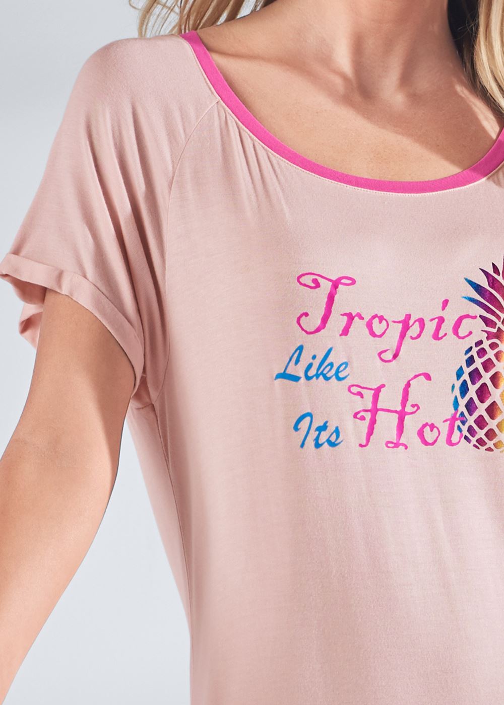 Venus Tropic Hot Graphic sleepshirt