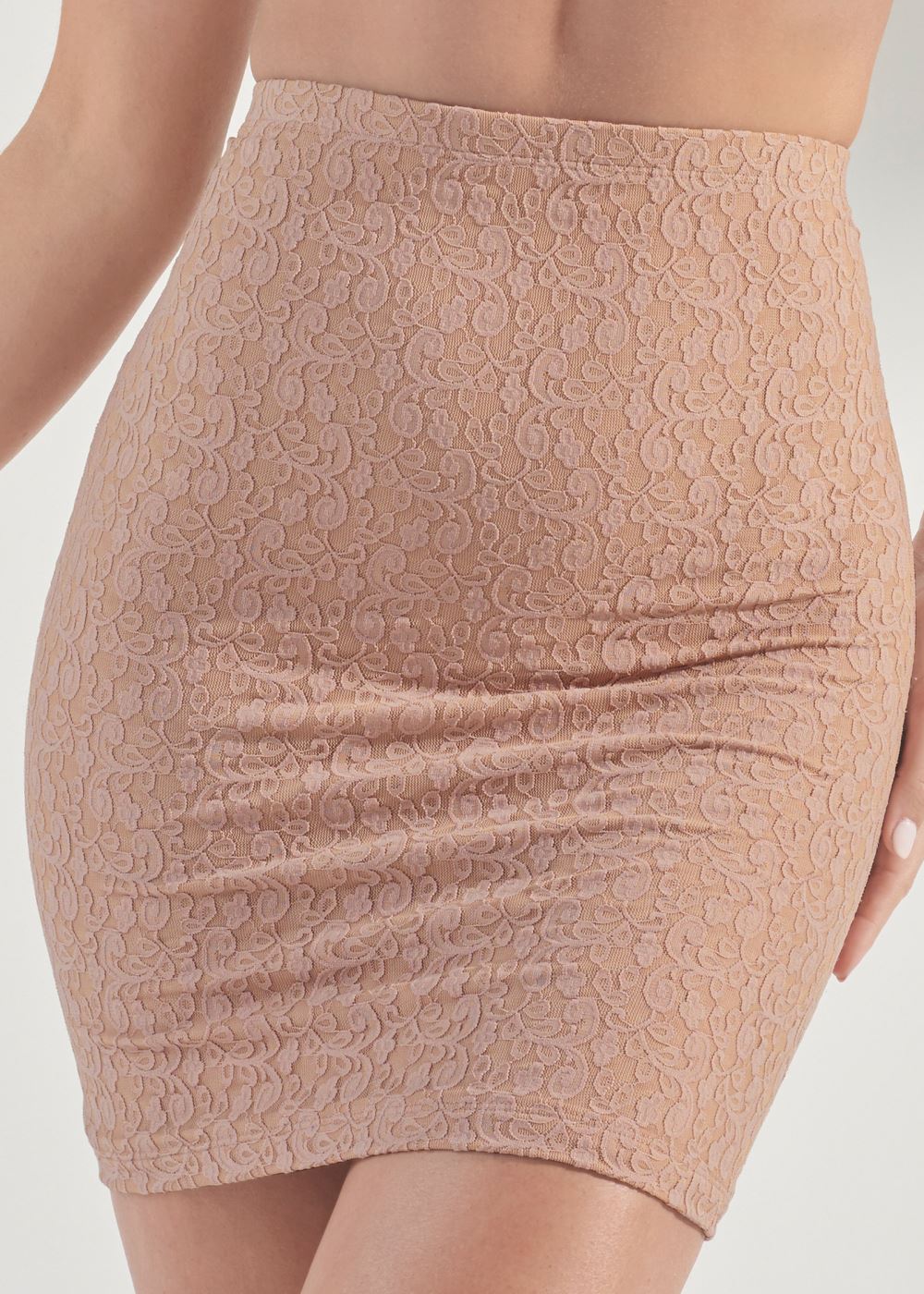 Venus Dolce' Delight Lace Smoothing Skirt