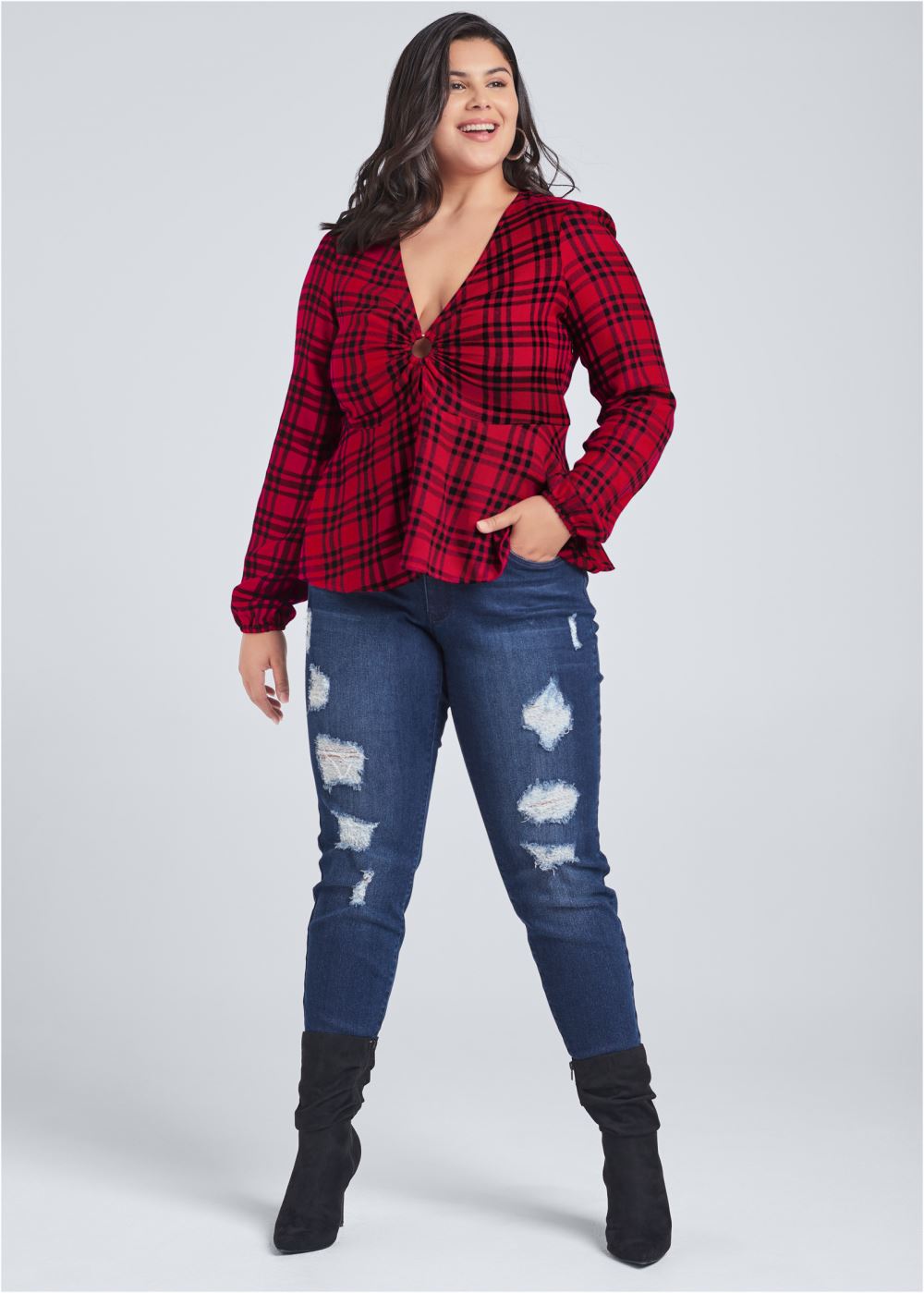 Venus Plus Size Plaid Ring Detail Top