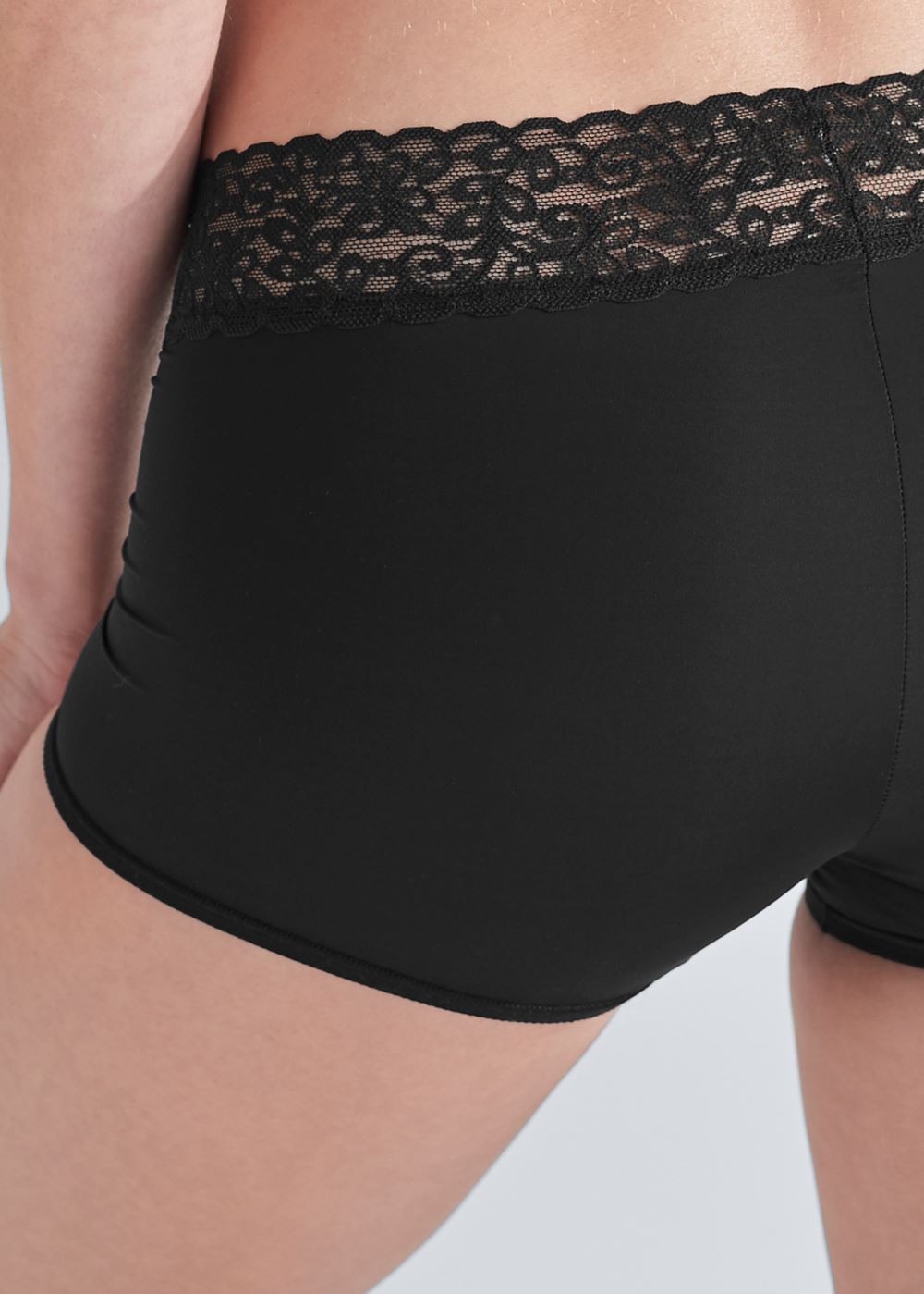 Venus After Dark Pearl by VENUS? Lace Trim Boyshort 3 Pack