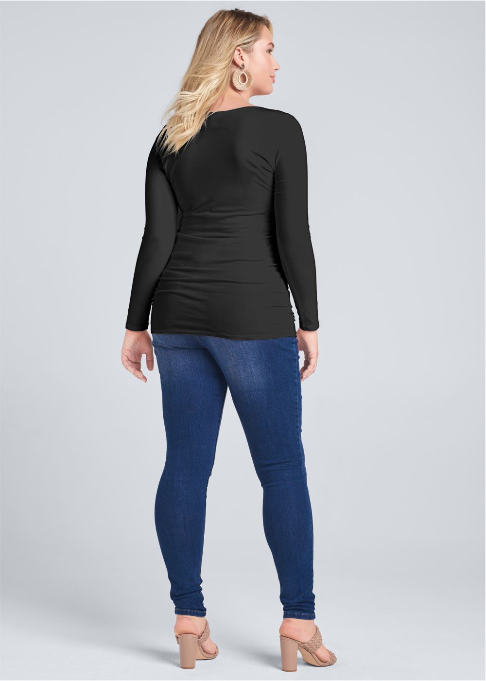Venus Black Long Sleeve Long and Lean Tee