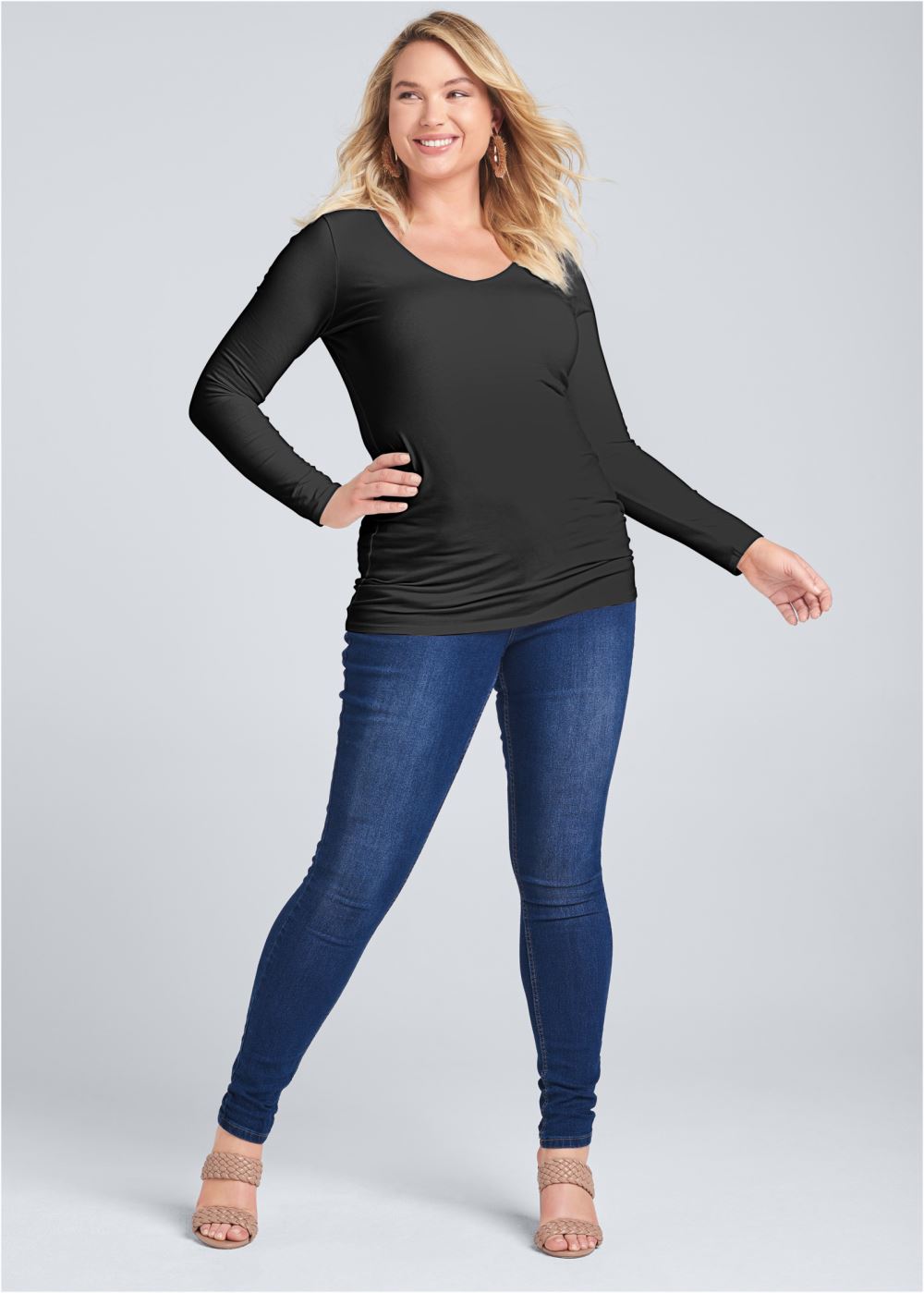 Venus Black Long Sleeve Long and Lean Tee