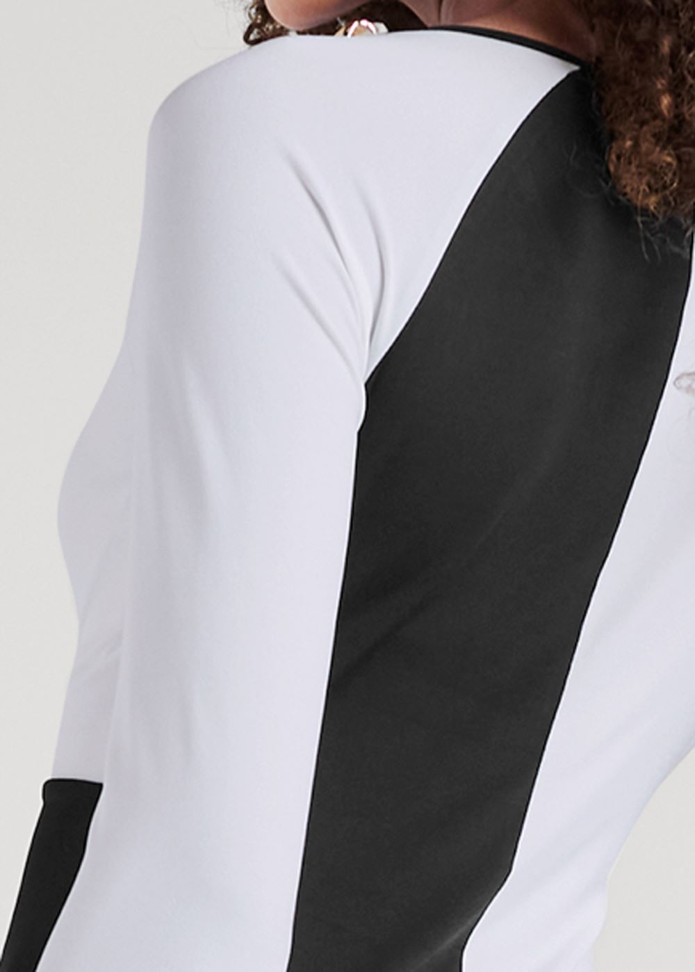 Venus Plus Size Color Block Chain Detail Top