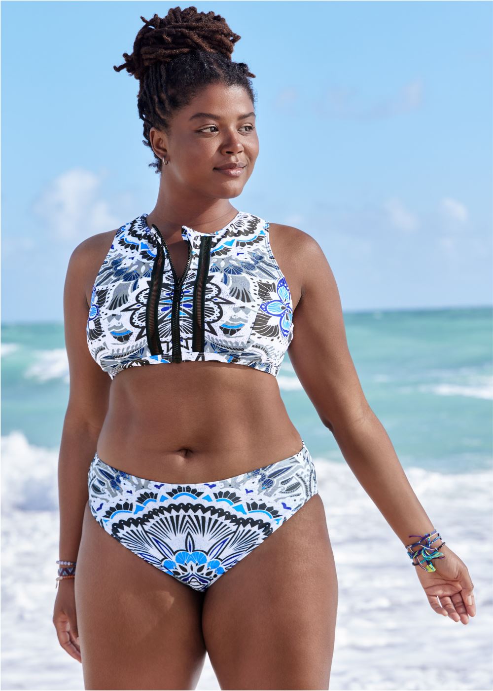 Venus Classic Hipster Mid-Rise Bottom Bikini