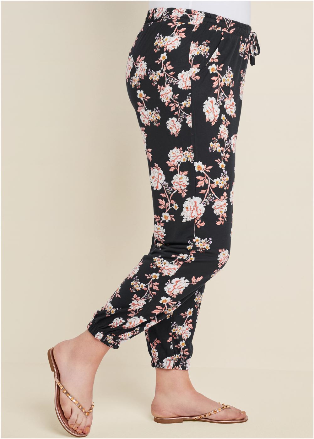 Venus Plus Size Floral Printed Pants in Black
