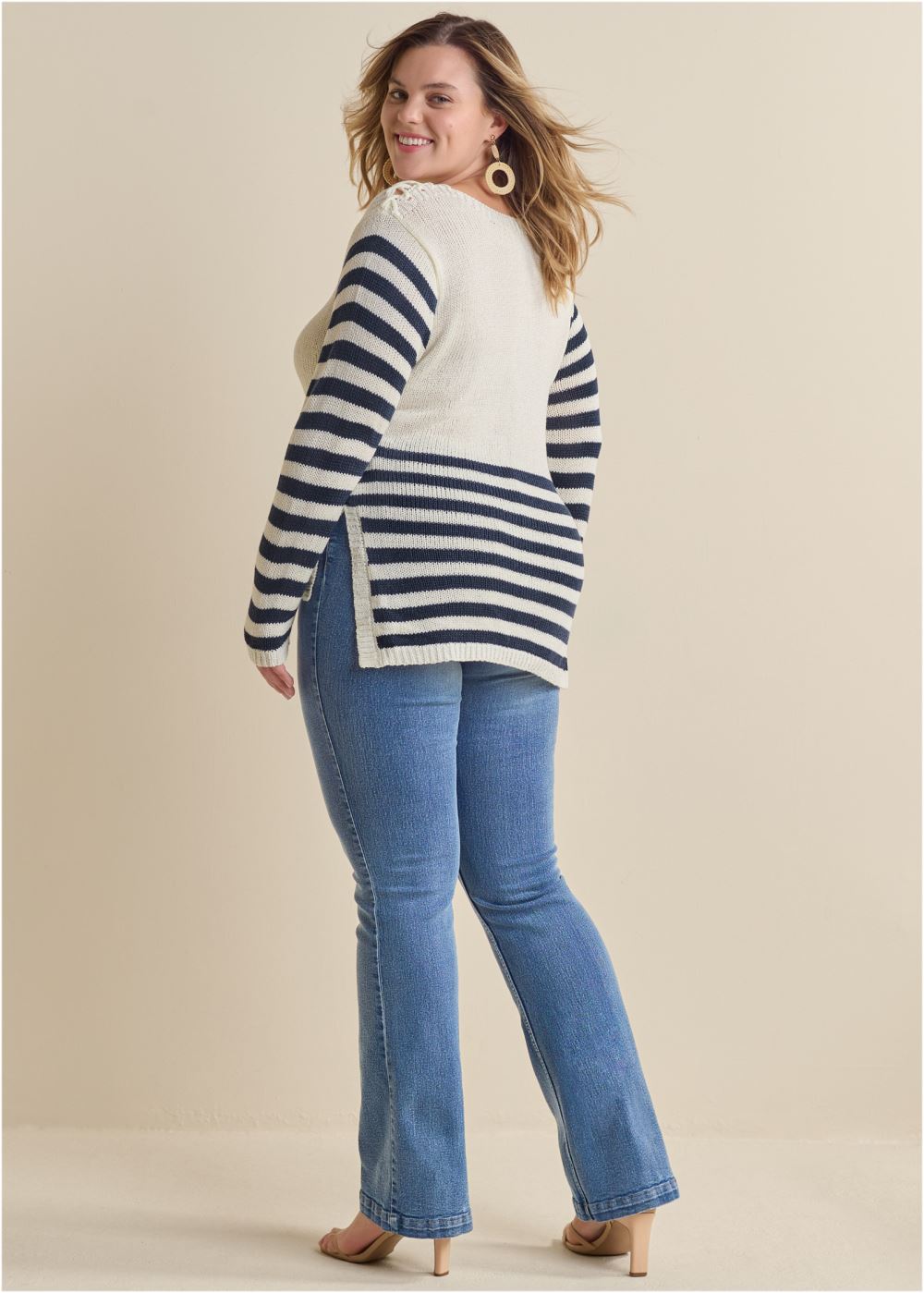 Venus Plus Size Anchor Crew Neck Sweater in White Multi