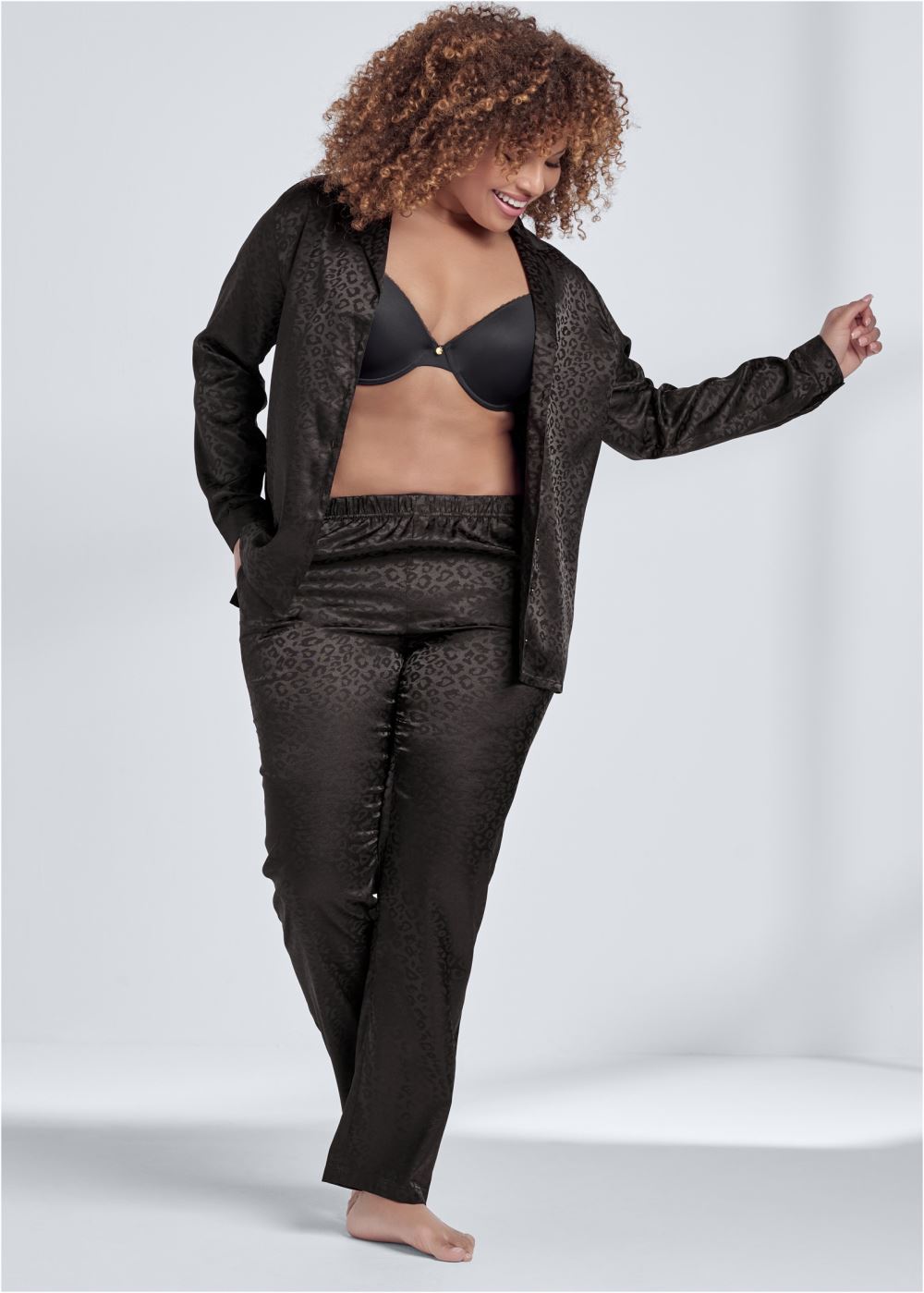 Venus Midnight Cat JACQUARD SATIN PAJAMA SET