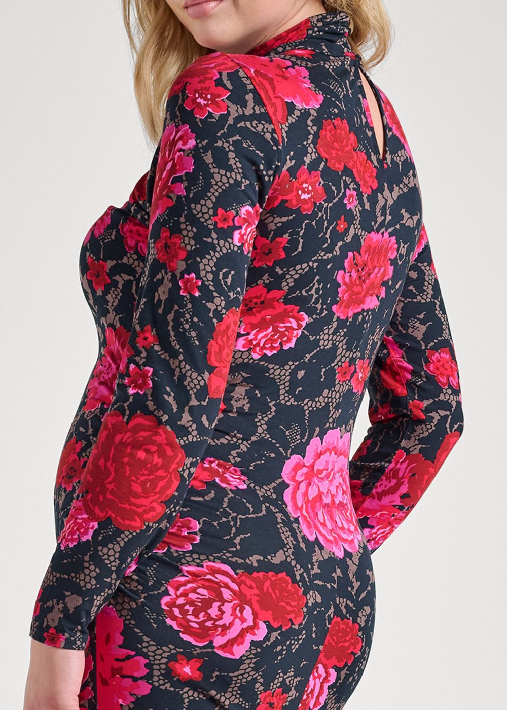 Venus Plus Size Mock-Neck Casual Dress