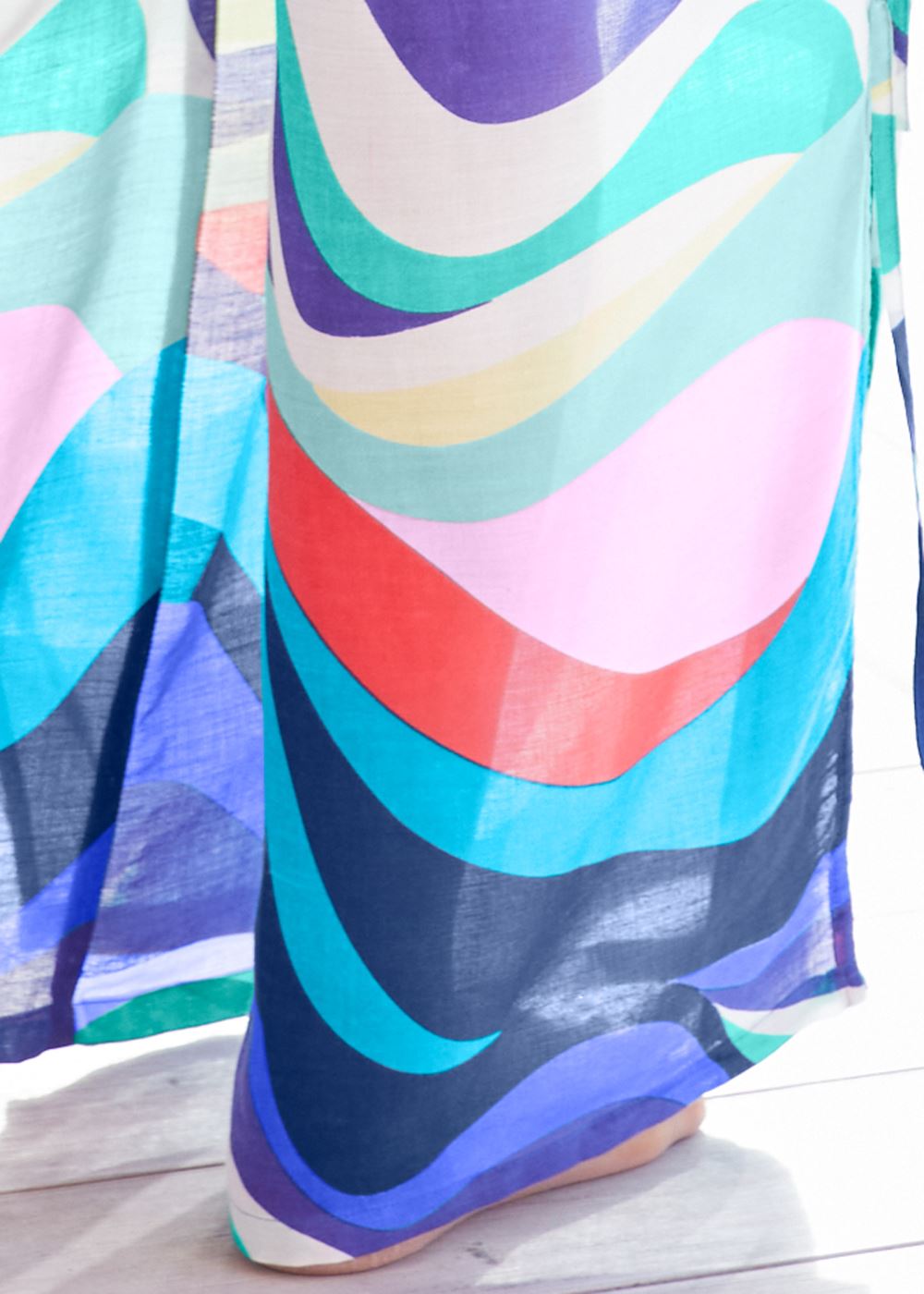 Venus Split Tie-Side Elastic Pants in Pastel Waves