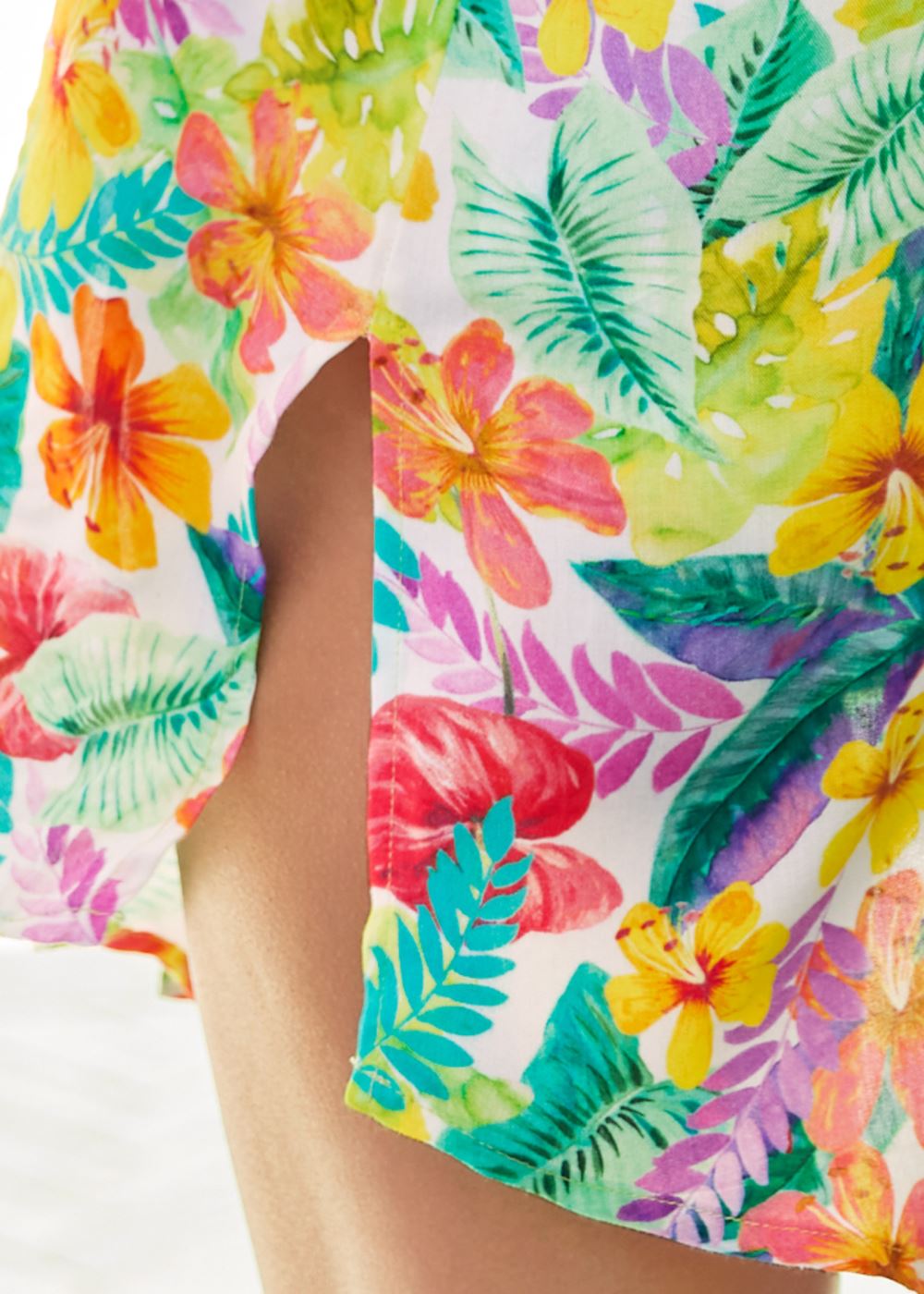 Venus Button-Down Beach Shirt in Tropical Vibes