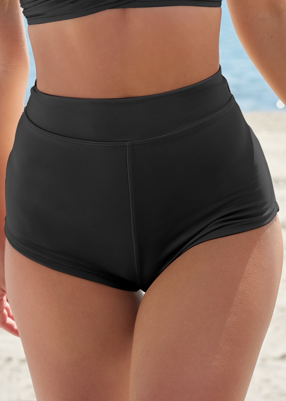 Venus High-Waist Cheeky Swim Shorts Bikini - Black Beauty