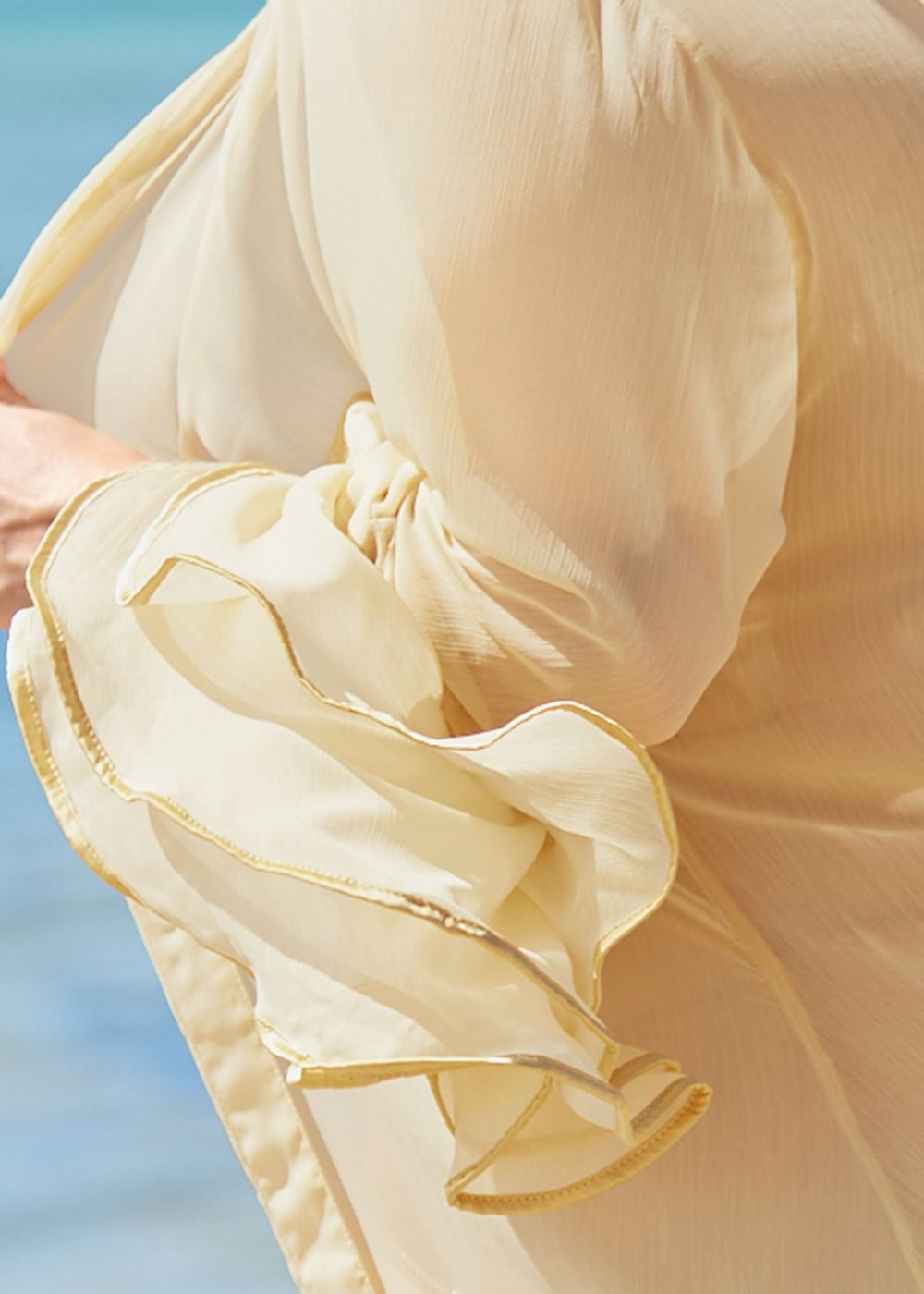 Venus Gold Tipped Kimono in Bubble Bath Metallic
